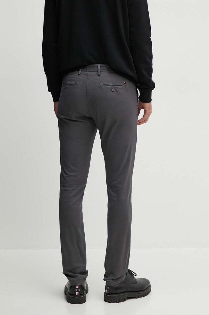 Oblačila Hlače Tommy Hilfiger MW0MW28883 siva