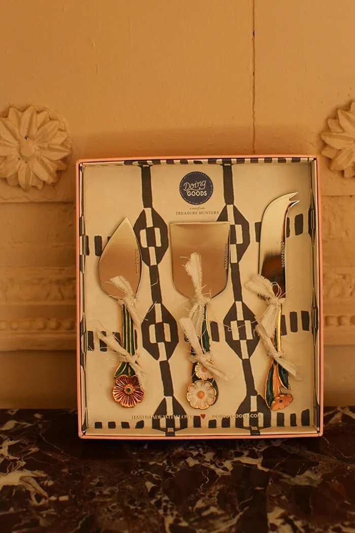 Kuhinja in bar Komplet pribora za sir Doing Goods Posy Cheese Set 17 x 3 x 1 cm 3-pack 1.30.10.042.923.3 pisana