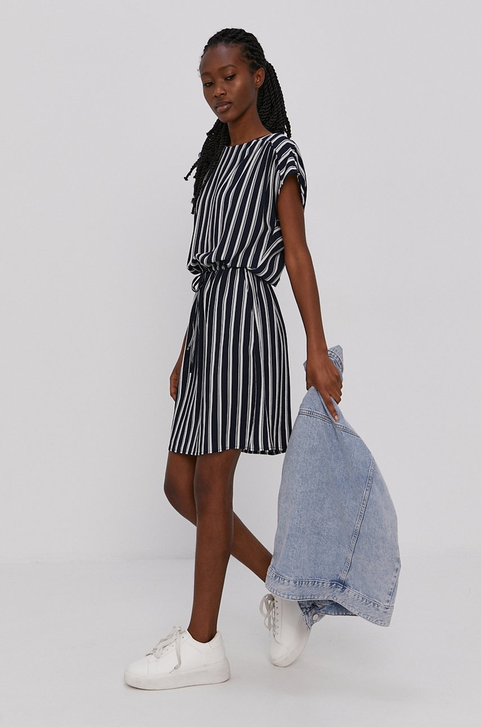 Odzież Vero Moda Sukienka 10229167 granatowy