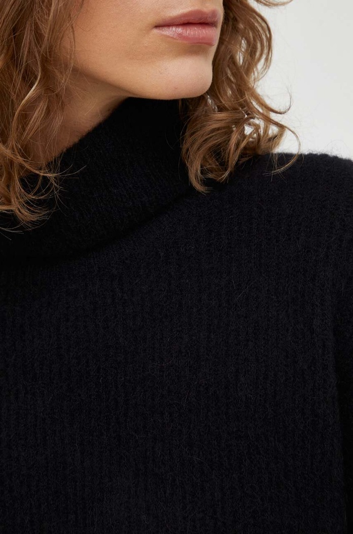Gestuz sweter wełniany 10906730 czarny
