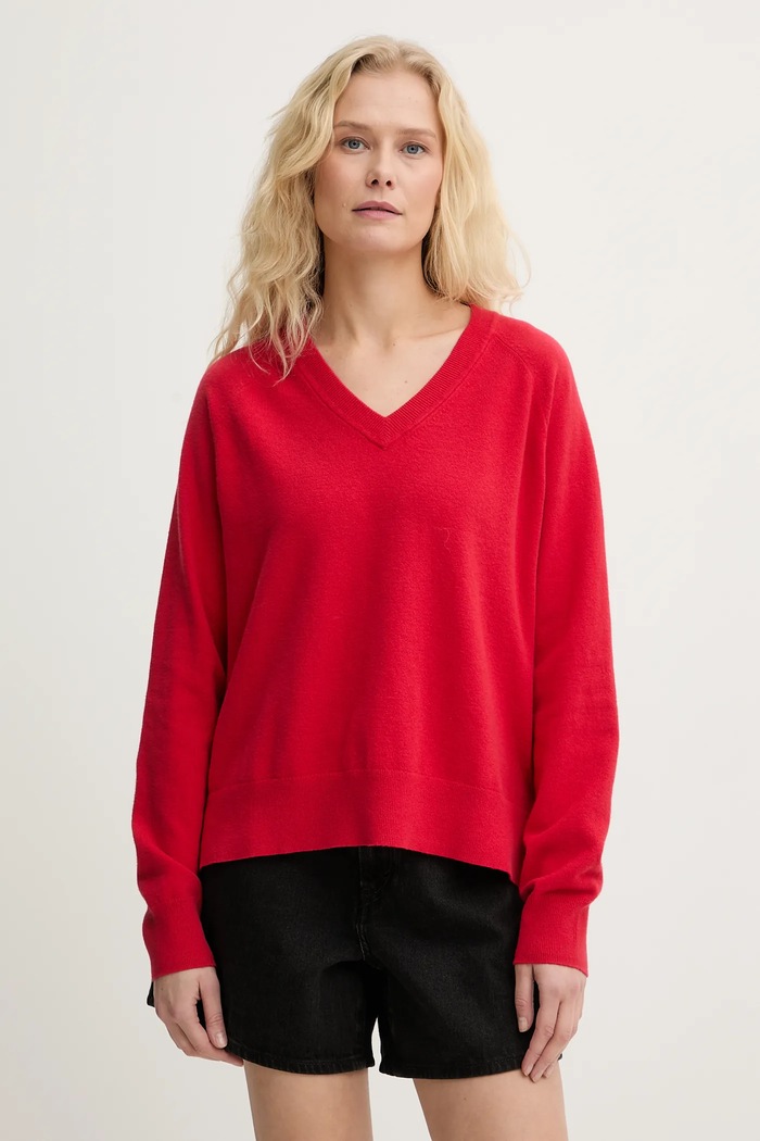 Πουλόβερ Levi's TARA SUPER SOFT VNECK άλλο κόκκινο 0046F