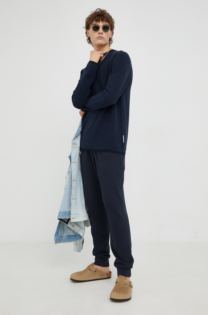 Marc O'Polo sweter z domieszką wełny M28510660376 granatowy AA00