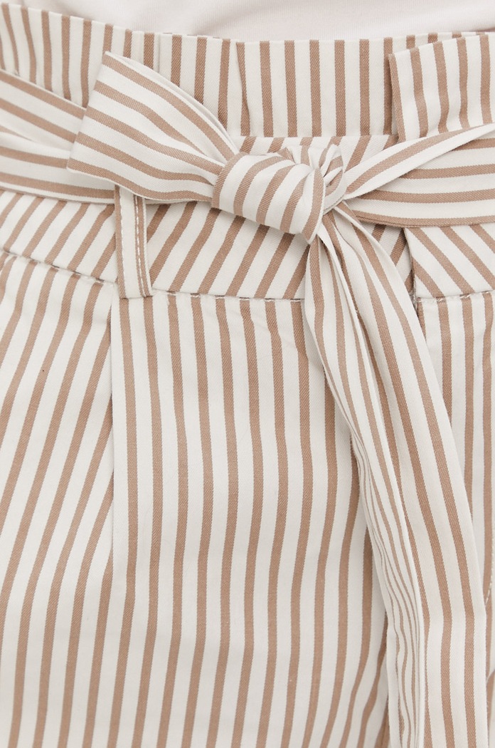 Vero Moda Szorty 10225994 biały