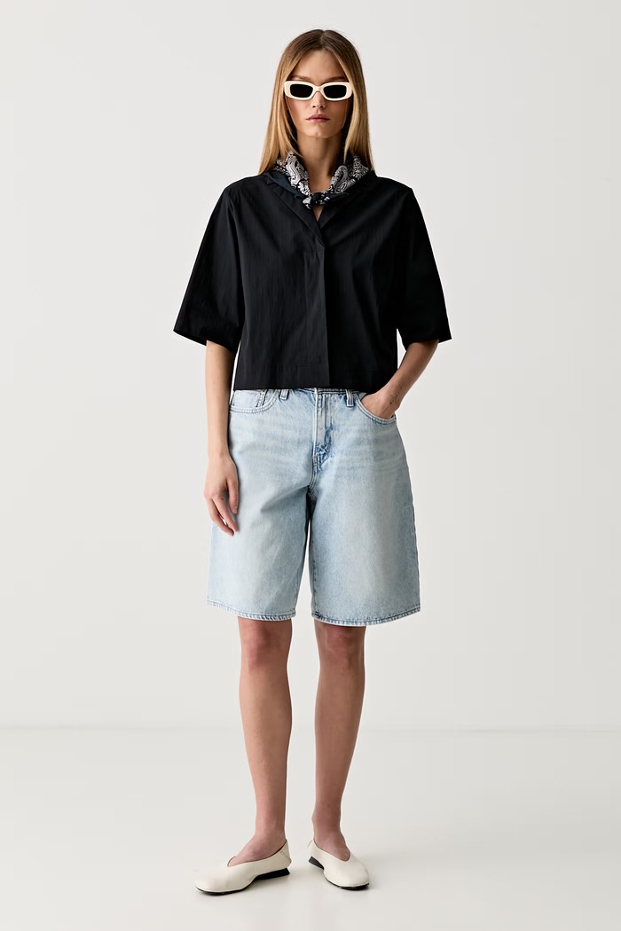 Levi's къс панталон дамски от памук SQUARE PEG 005LV син AA00