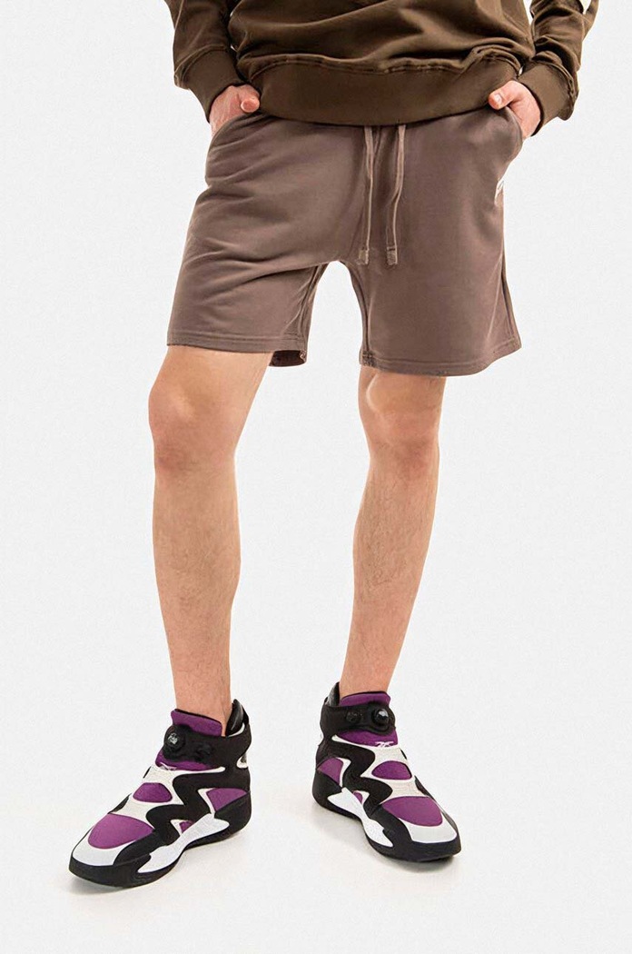 Alpha Industries szorty bawełniane bawełna brązowy 106365.628