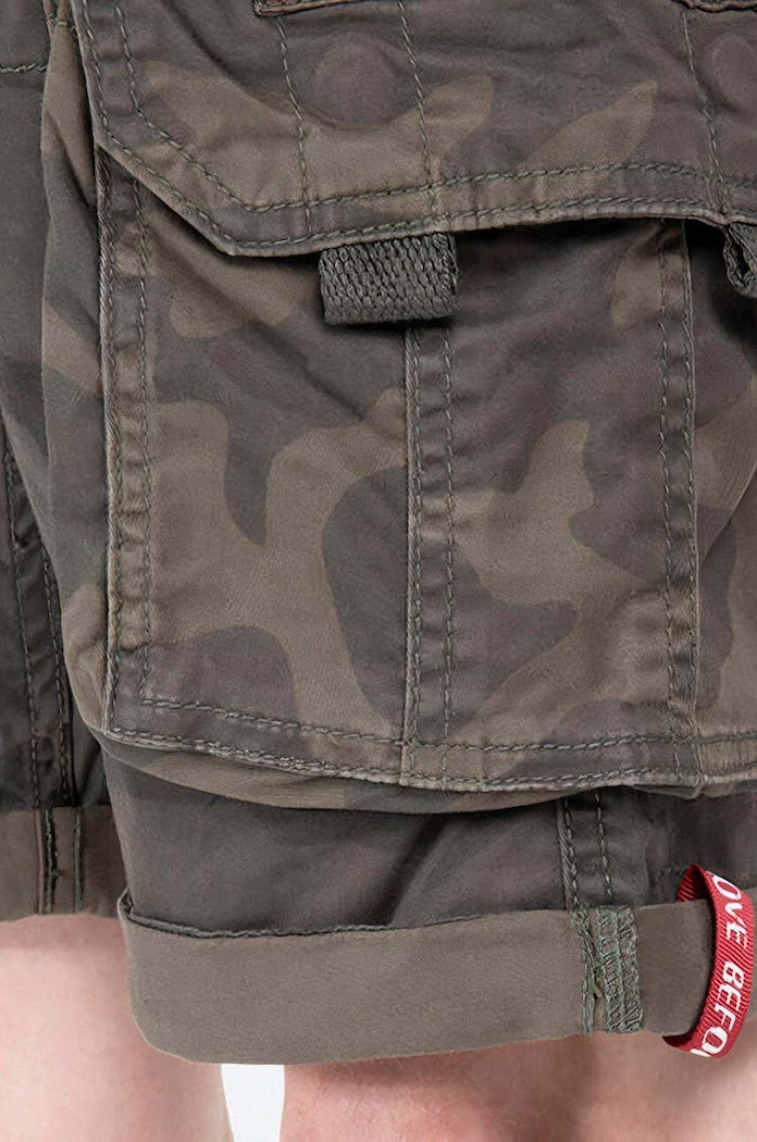 Kraťasy Alpha Industries zelená 196201.415