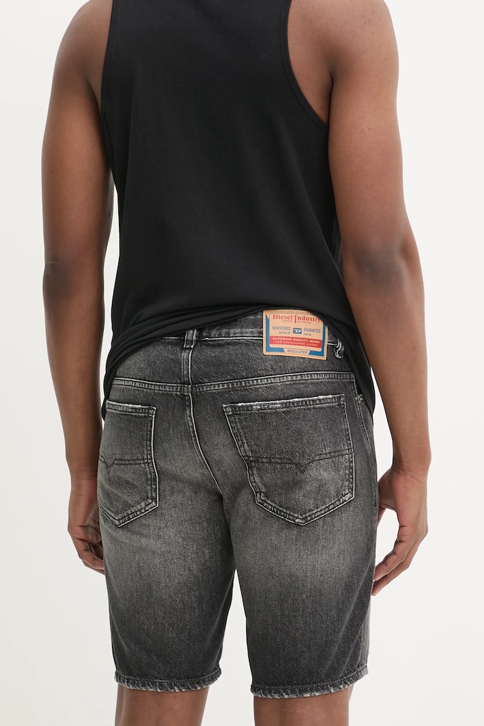Одежда Джинсовые шорты Diesel D-FIN SHORTS A14621.0GRDX серый