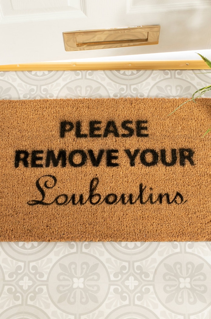 Salon i sypialnia Artsy Doormats wycieraczka Chic Collection TYPO.LOUBOUTINS beżowy
