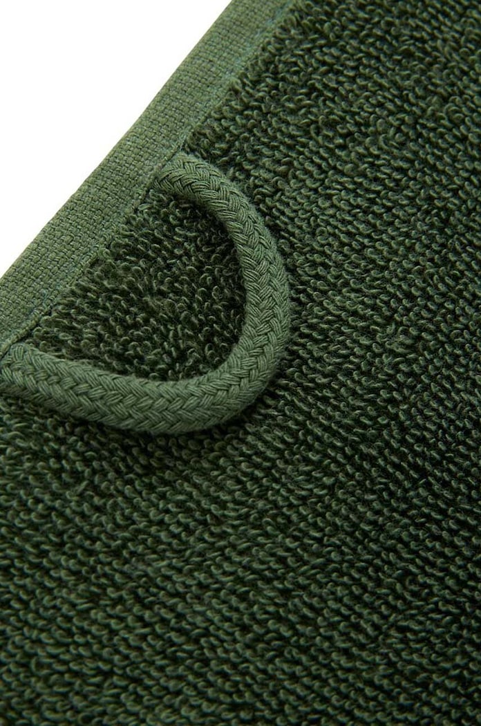 Malý bavlněný ručník Lacoste LLECROCO 50 x 100 cm 972177