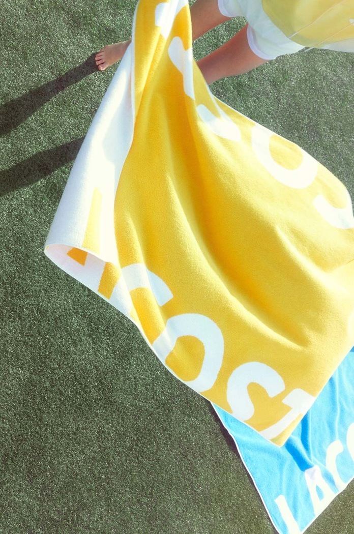 Lacoste ręcznik plażowy żółty 1009658