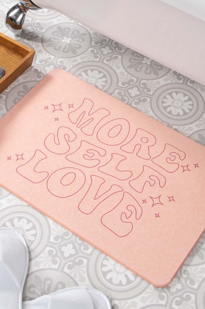 Kúpeľňová predložka Artsy Doormats More Self Love 39 x 60 cm ružová BATHP.MORESELFLOVE