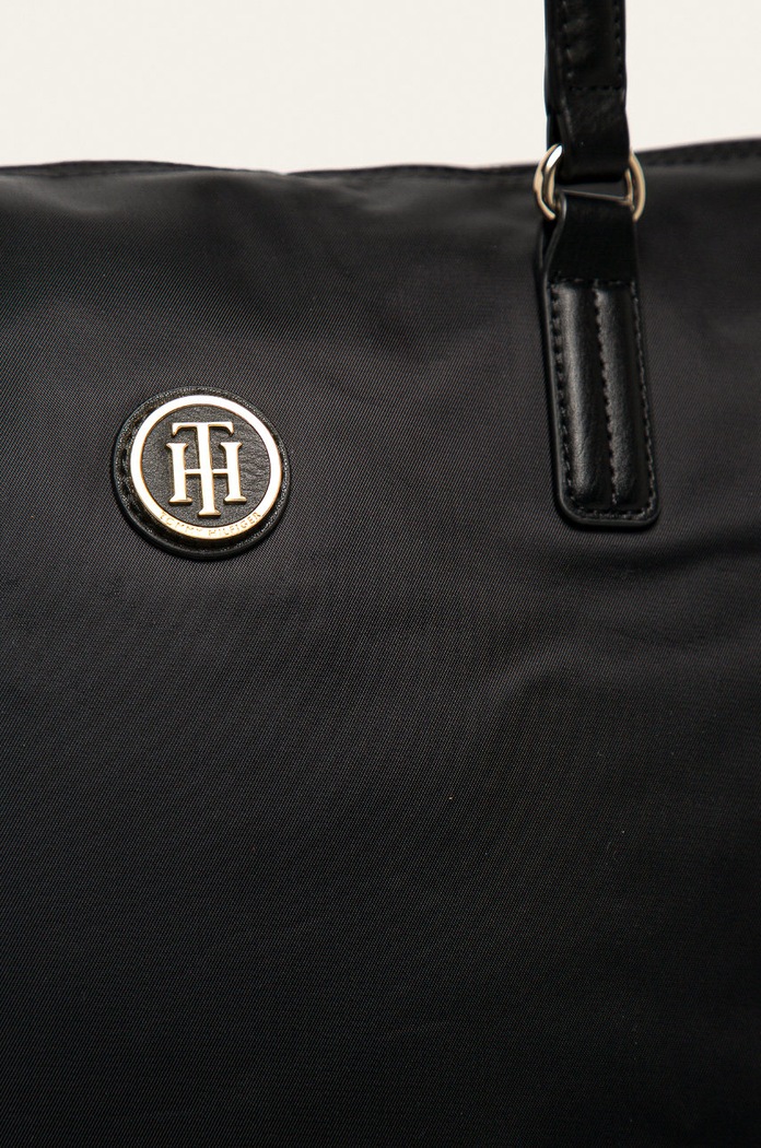 Tommy Hilfiger - Kabelka AW0AW04302 čierna AA00