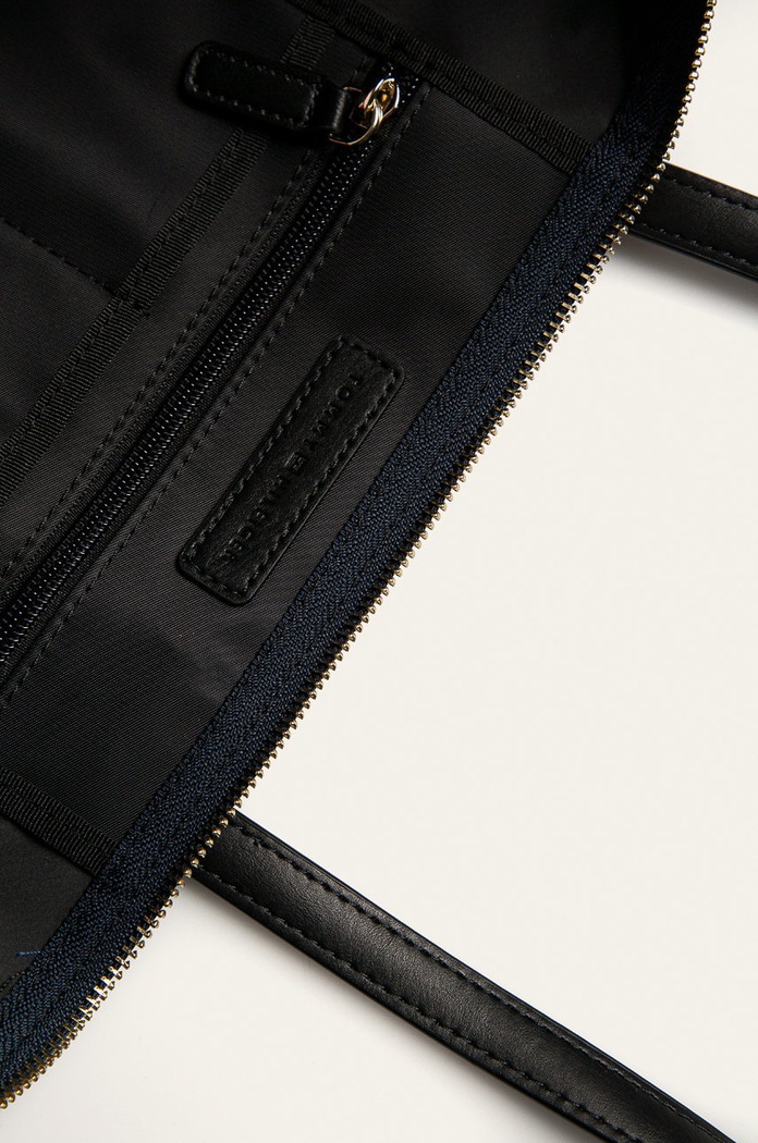 Tommy Hilfiger - Kabelka AW0AW04302 čierna