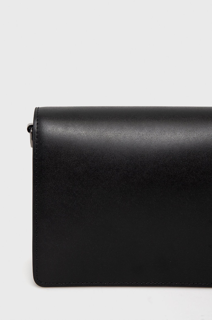 Karl Lagerfeld torebka skórzana 225W3040 czarny 225W3040