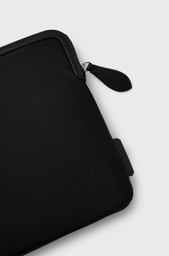 Ovitek za prenosnik Karl Lagerfeld 225W3201 črna AA00
