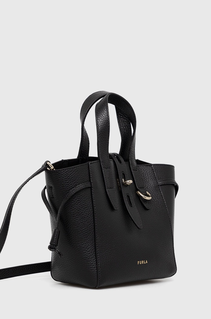 Kožená kabelka Furla BASRFUA.HSF000O6000. černá AA00
