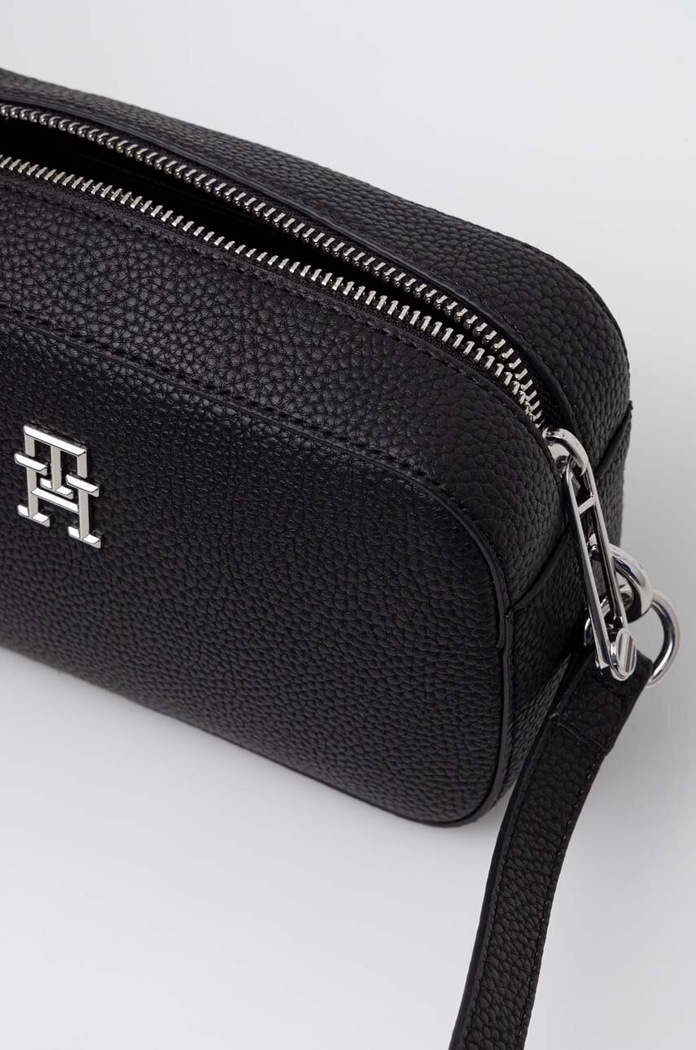 Kabelka Tommy Hilfiger AW0AW15179.NOS čierna