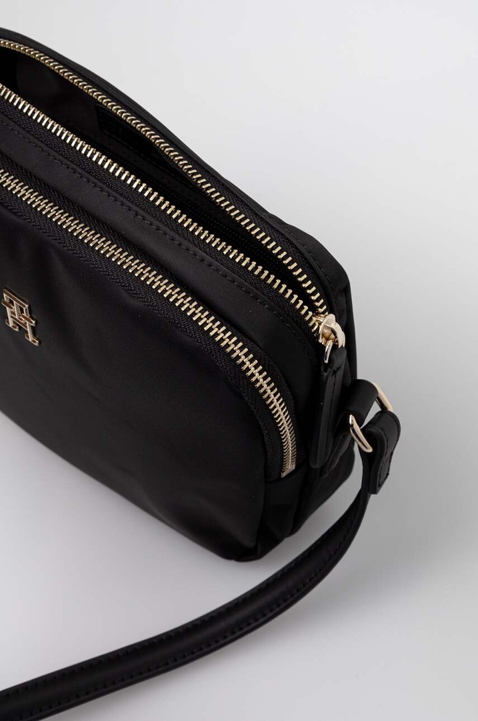 Τσάντα Tommy Hilfiger AW0AW15638.NOS μαύρο