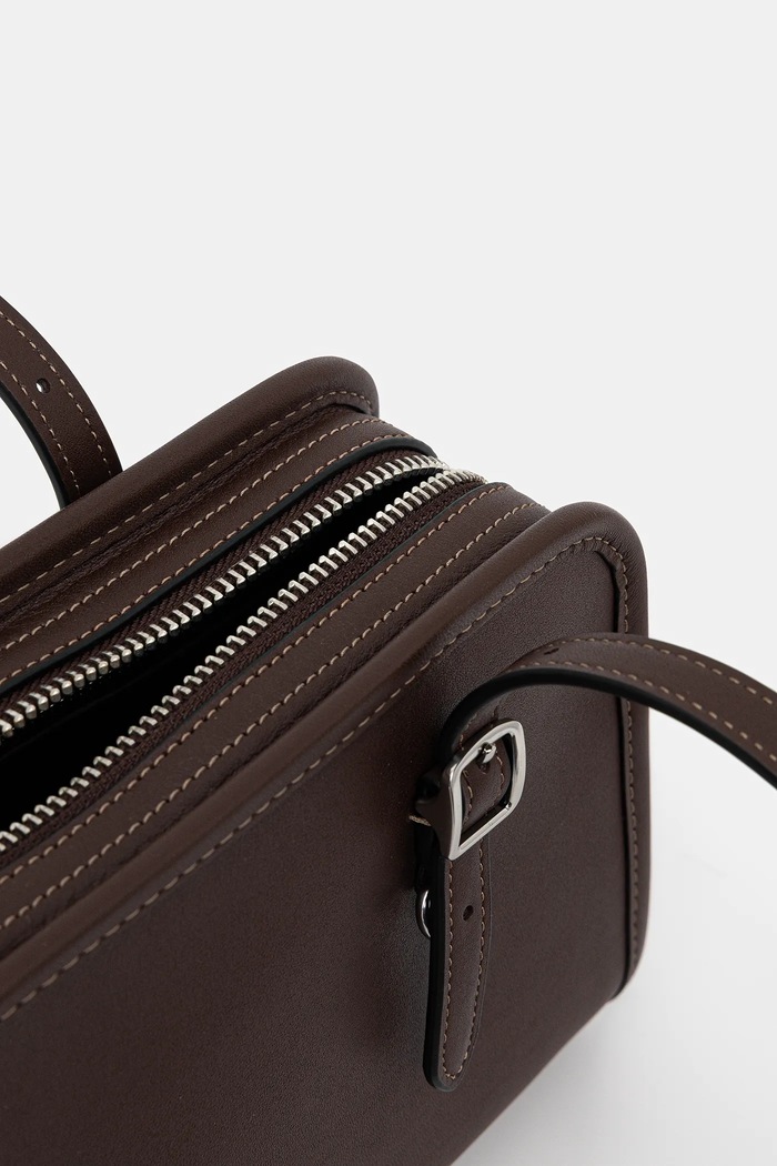 Coach torebka skórzana Glovetanned leather swing CM565 brązowy