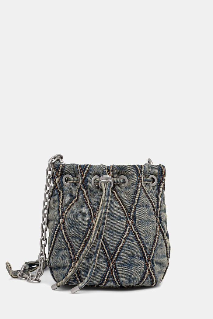 Diesel torebka jeansowa CHARM-D CHARM-D nie mieści A4 niebieski X10346.P5570
