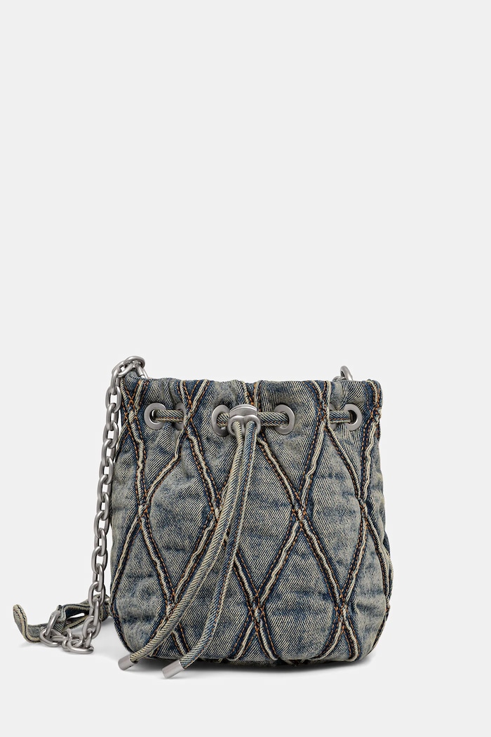 Diesel torebka jeansowa CHARM-D CHARM-D nie mieści A4 niebieski X10346.P5570