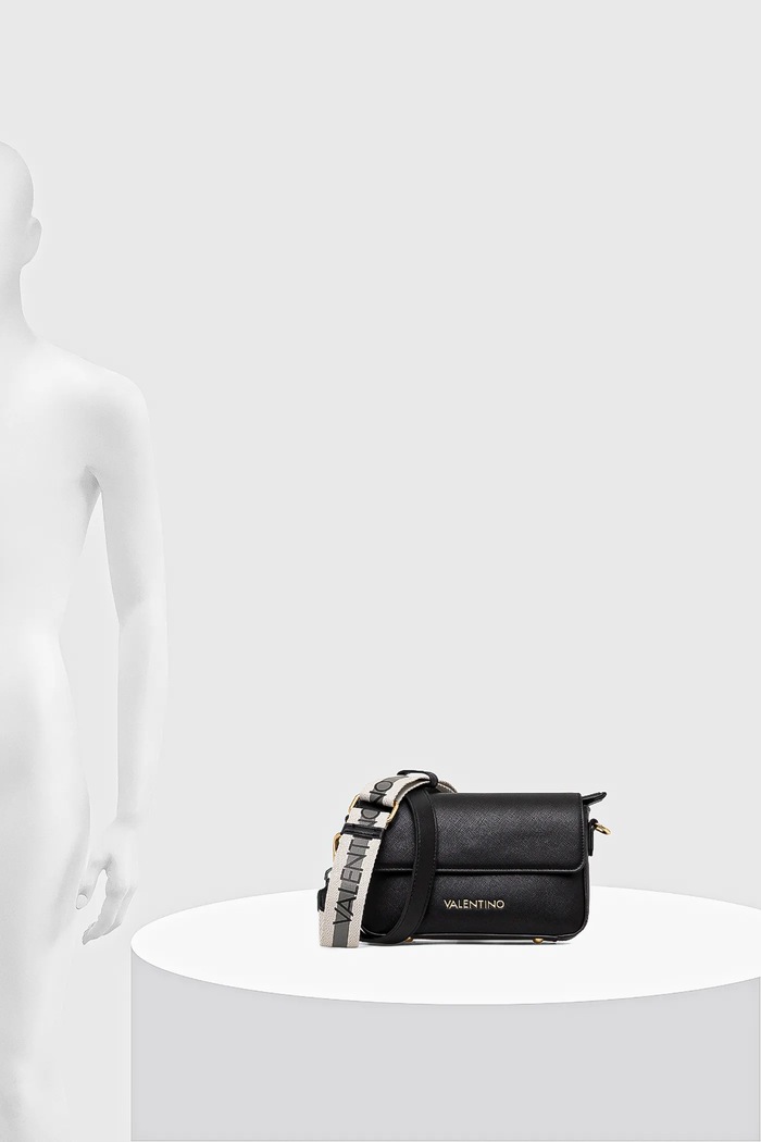 Valentino Bags crossbody kabelka dámska z imitácie kože VBS7B303 čierna