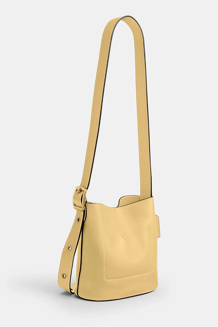 Coach Bleecker Bucket Bag 21 geantă crossbody pentru femei din piele galben CCX07