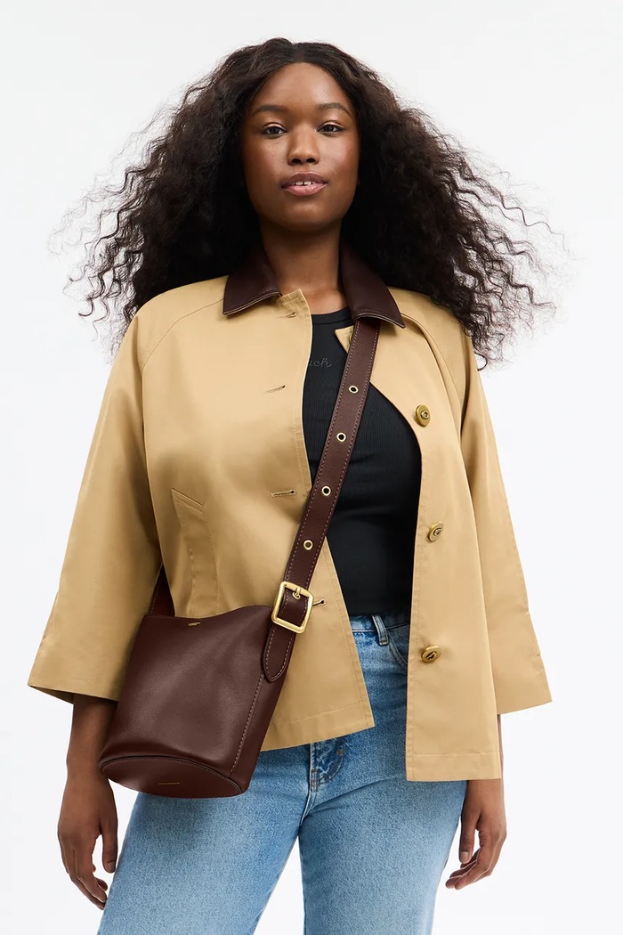 Coach Bleecker Bucket Bag 21 дамска чанта кросбоди от кожа CCX07