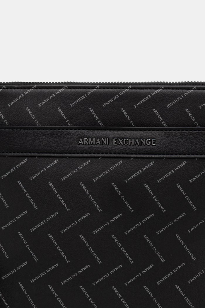 Armani Exchange vrecko pánske z imitácie kože čierna XM002597.AF22654.NOS