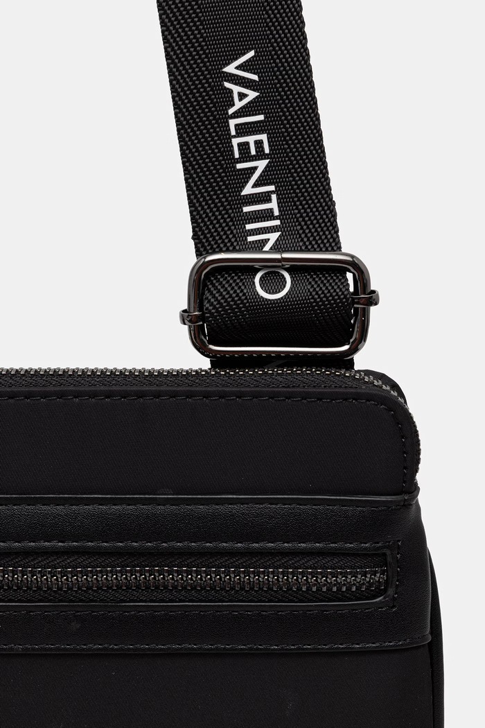 Valentino Bags férfi válltáska KYLO fekete VBS47303