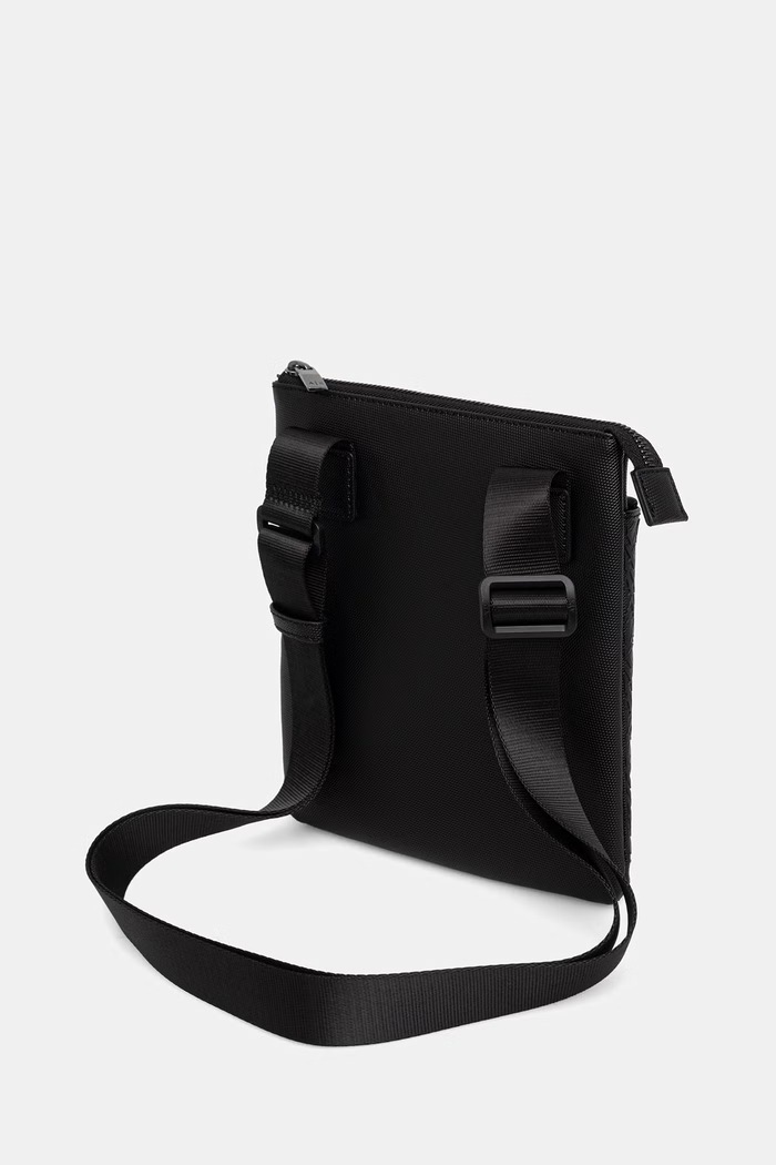 Аксессуары Armani Exchange сумка для мужчин XM003600.AF26691.NOS чёрный