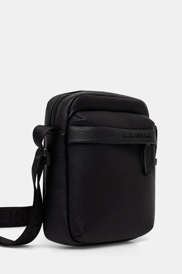 Armani Exchange чанта през рамо мъжка от имитация на кожа XM003597.AF26651.NOS черен AA00