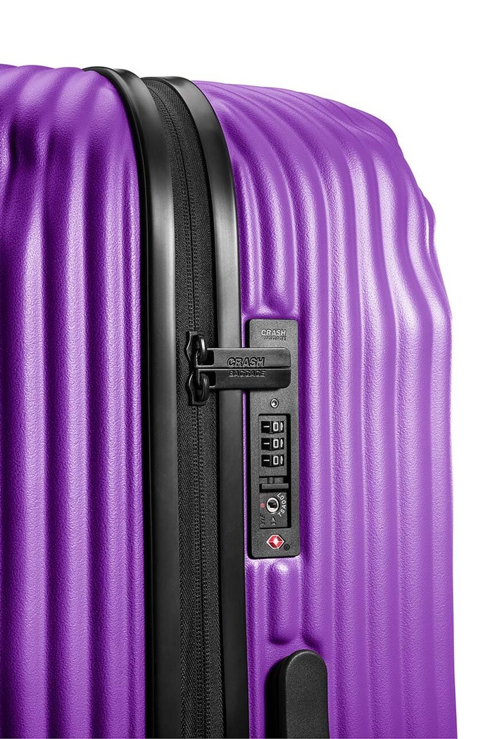 Чемодан Crash Baggage STRIPE 77x50x30 см CB153
