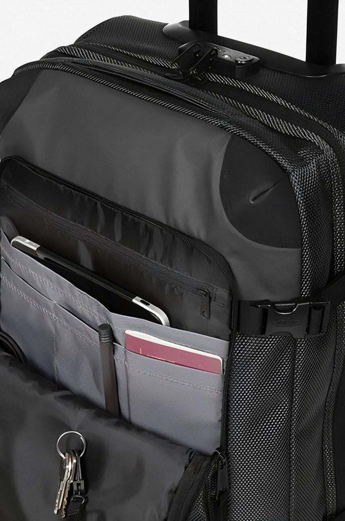 Kufr Eastpak Tranverz CNNCT S EK94D80W černá