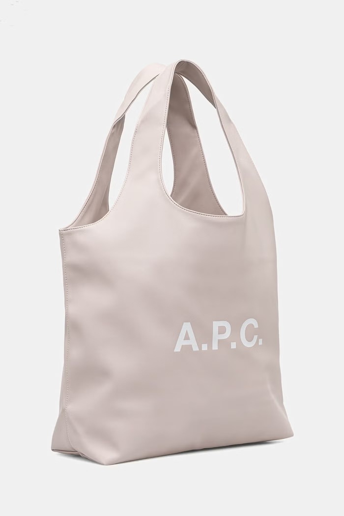 A.P.C. сумка из искусственной кожи tote ninon PUAAT.M61565 бежевый SS26
