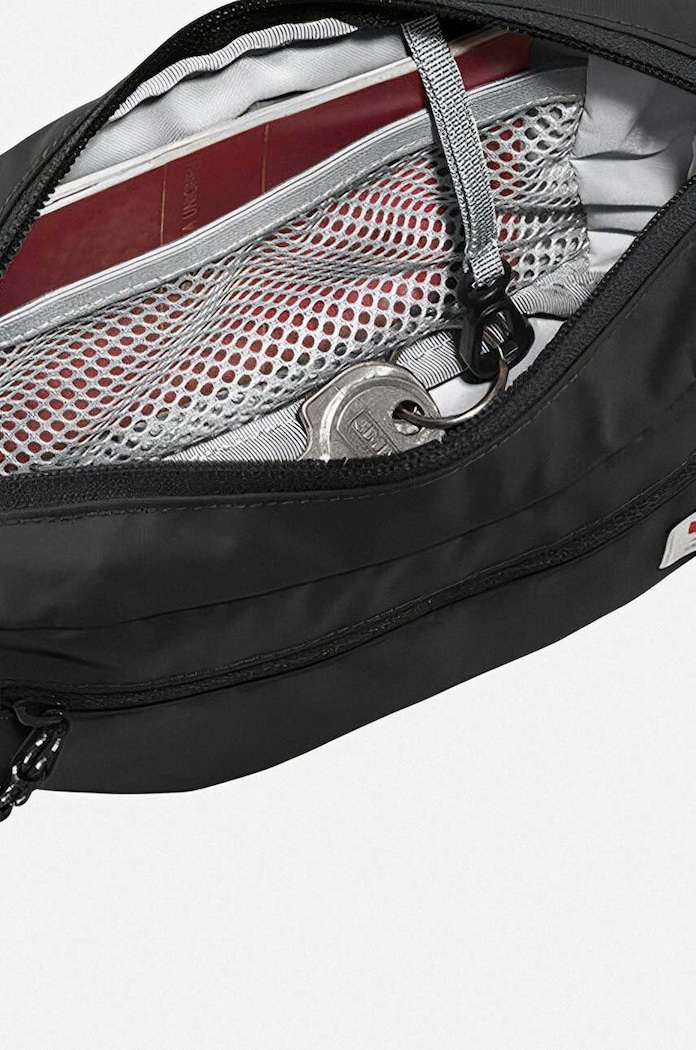 Doplňky Fjallraven Ledvinka Fjallraven F23223.550 černá