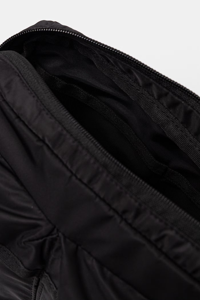 Levi's borsetă MISSION BAY 004C4 negru