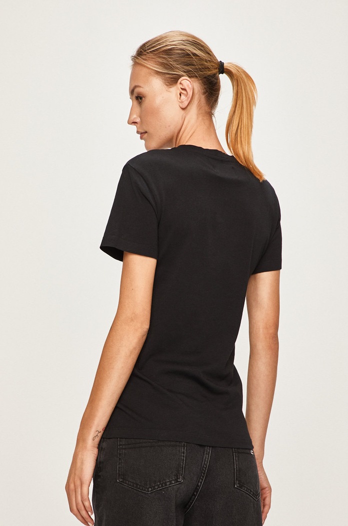 Дрехи Calvin Klein Jeans - Тениска J20J207878 черен