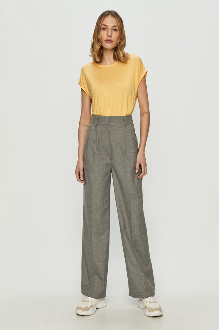 Vero Moda T-shirt 10187159. żółty AA00
