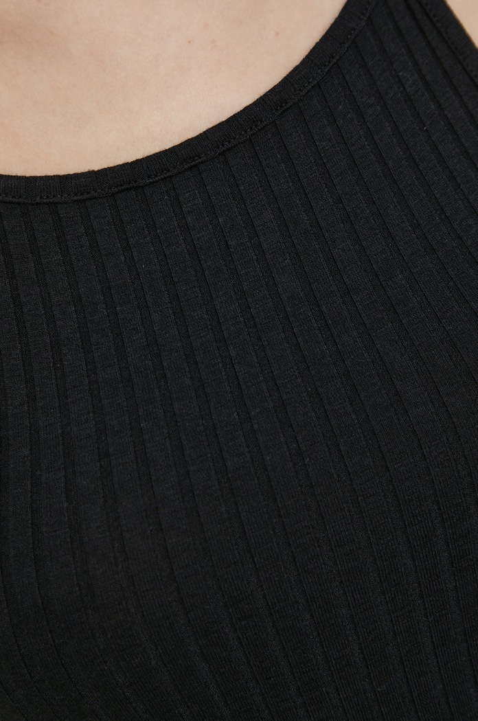 Top JDY 15251304.Black černá