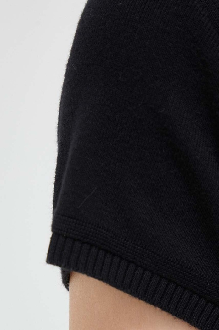 Βαμβακερό μπλουζάκι United Colors of Benetton 1091D1M10.100 μαύρο