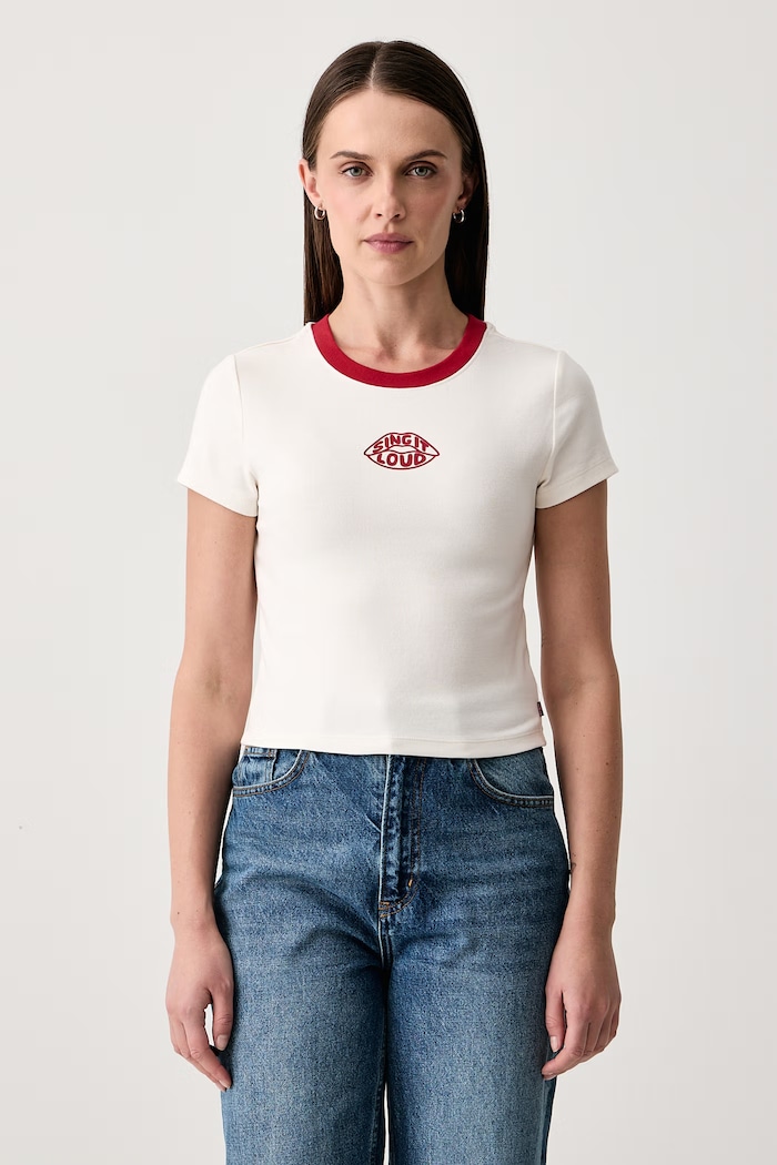Levi's T-shirt damski z bawełną GR ESSENTIAL BABY beżowy 008CH
