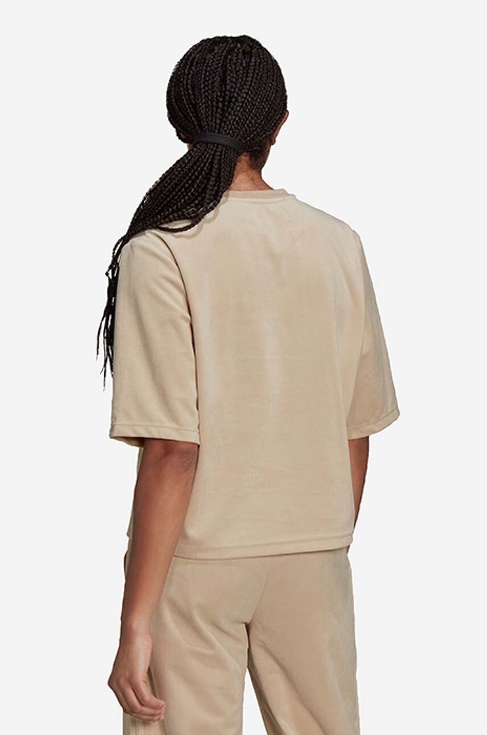 adidas Originals T-shirt Adicolor Velour Boxy H22833 czarny AA00