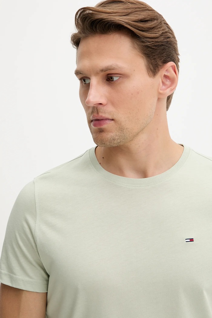 Oblečenie Tommy Jeans tričko pánske bavlnené DM0DM04411 zelená