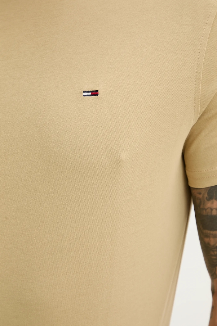 Tommy Jeans majica muška pamukna bež DM0DM04411