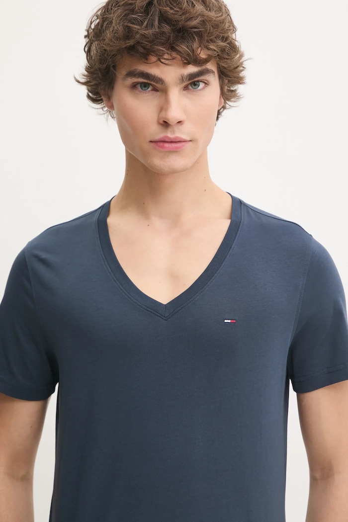 Tričko Tommy Jeans námořnická modř DM0DM04410