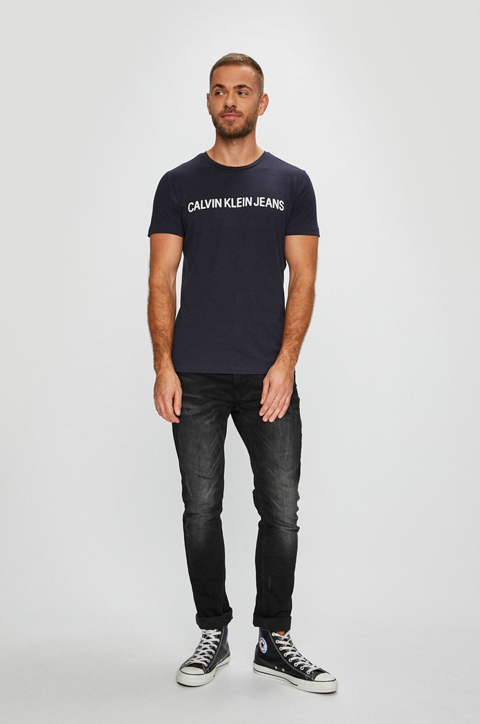 Calvin Klein Jeans - Pánske tričko J30J307855 tmavomodrá AA00