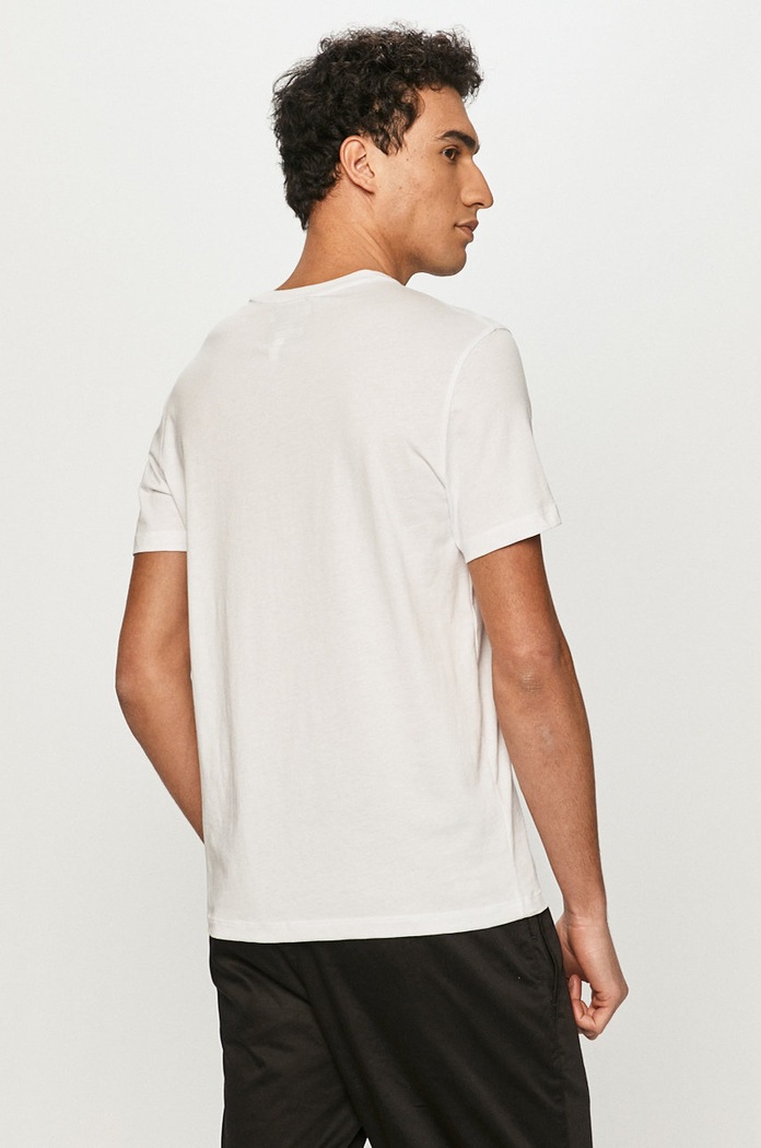 Odjeća Majica Armani Exchange 8NZTPH.ZJH4Z bijela