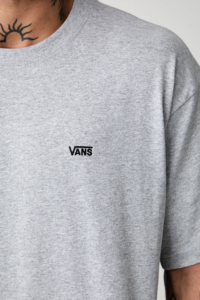 Vans tričko pánské s bavlnou VN0010FFATH1 šedá