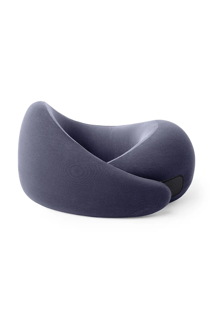 Vankúš na krk Ostrichpillow Go Night Walk modrá OPGV26U